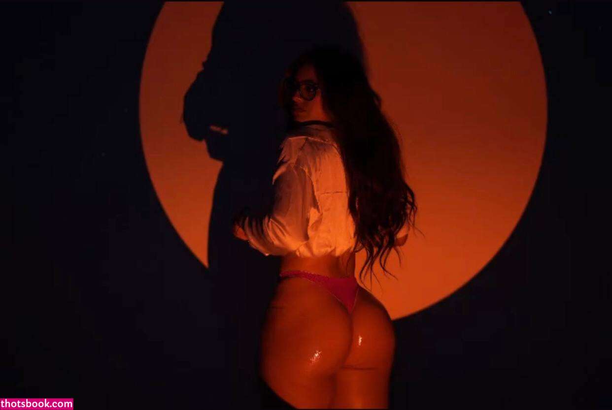 Carolina Fernanda Photo #13