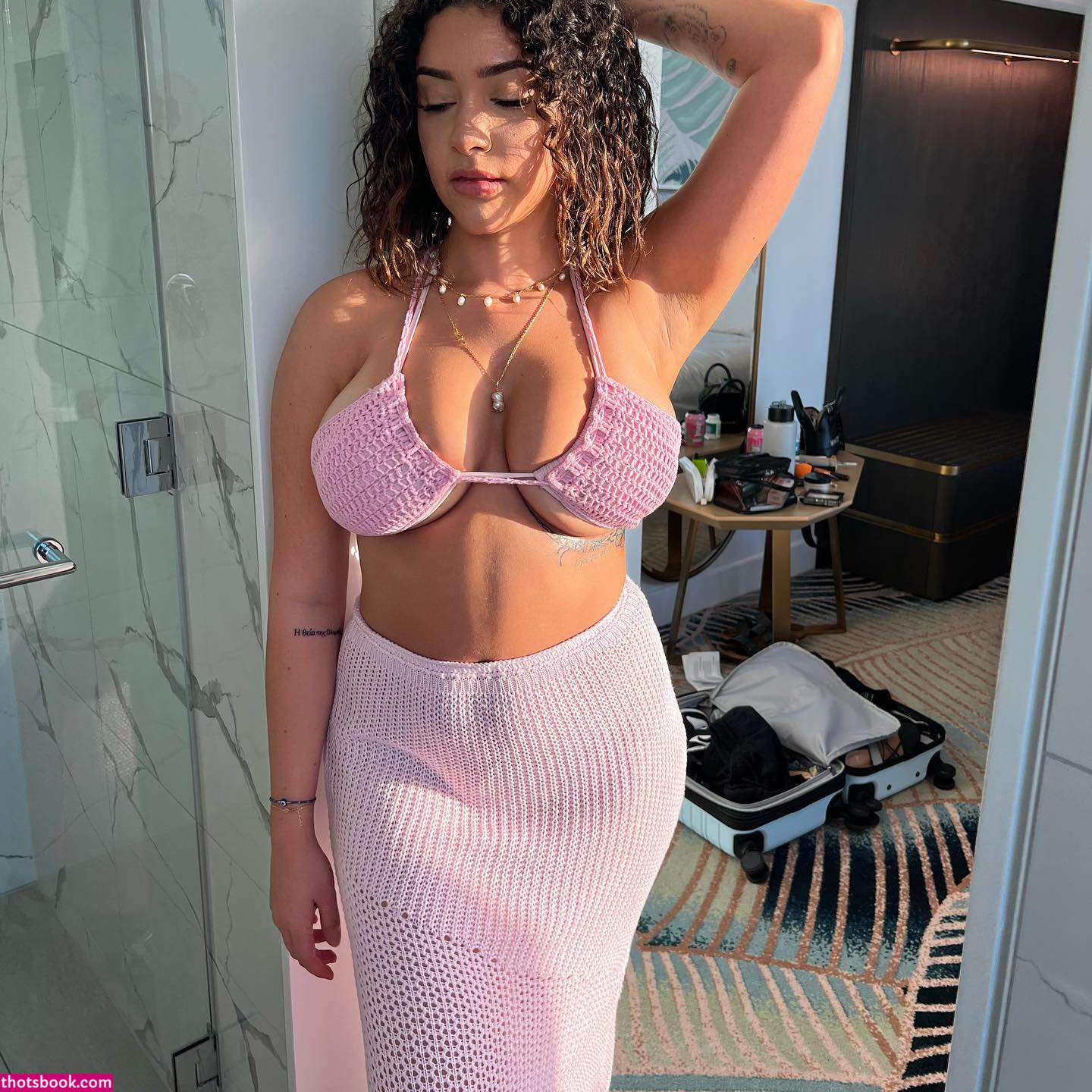 Konstantia Photo #18