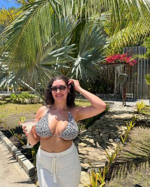 Konstantia Photo #19