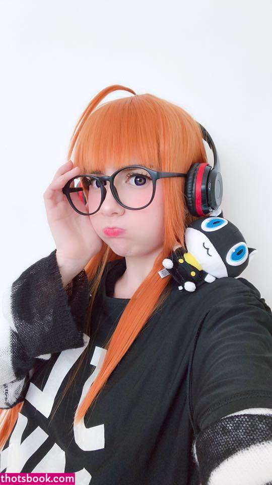 Lilyshibe Photo #25