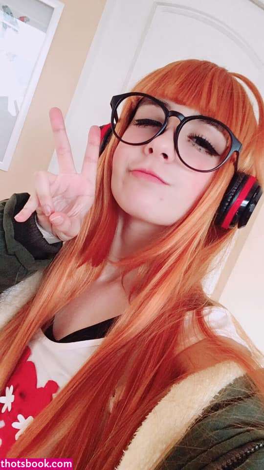 Lilyshibe Photo #26