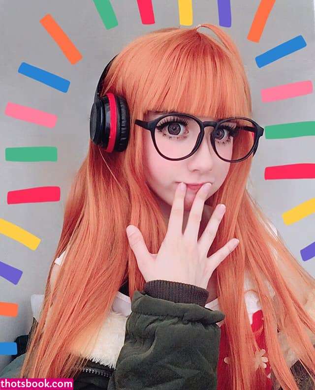 Lilyshibe Photo #30