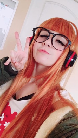 Lilyshibe Photo #26