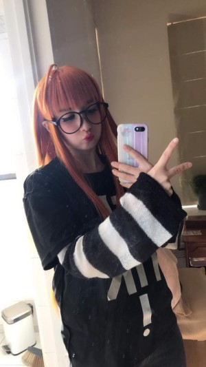 Lilyshibe Photo #27