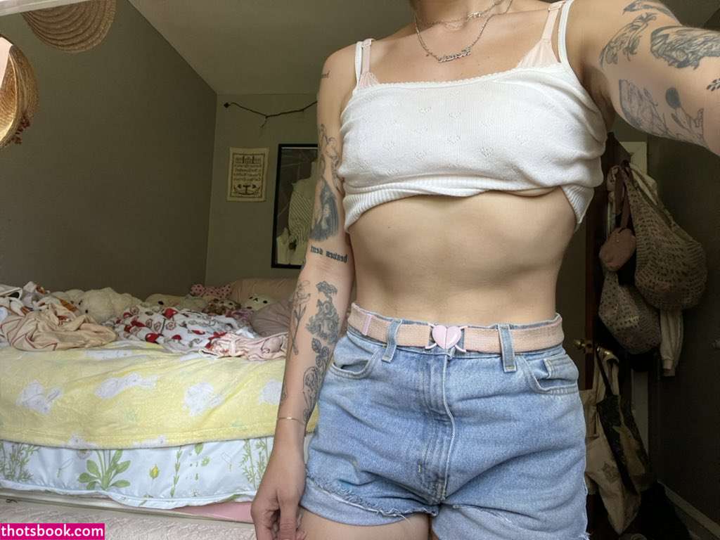 Mkultramilf Photo #28