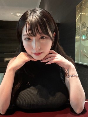 Momoka Akari Photo #4