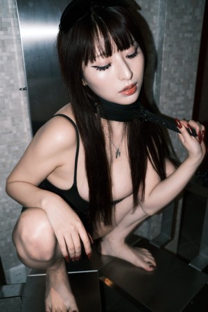 Momoka Akari Photo #13