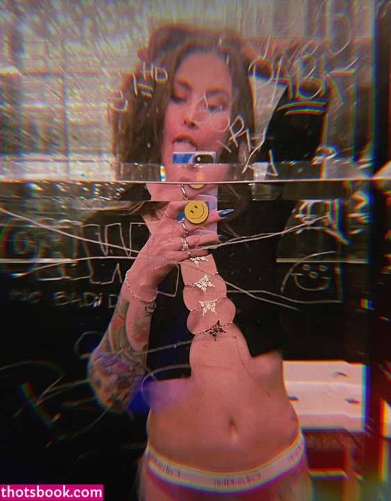 Pottymouth H Photo #15