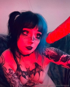 Sinistermisa Photo #12