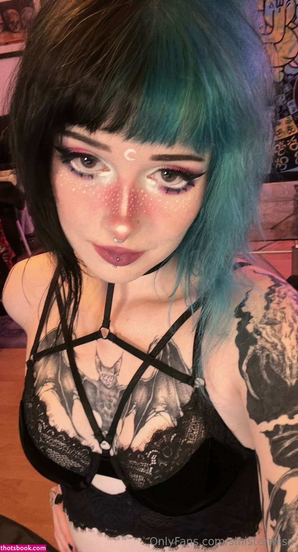 Sinistermisa Photo #30