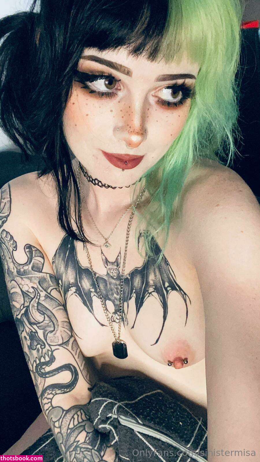 Sinistermisa Photo #37