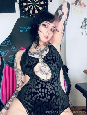 Sinistermisa Photo #42