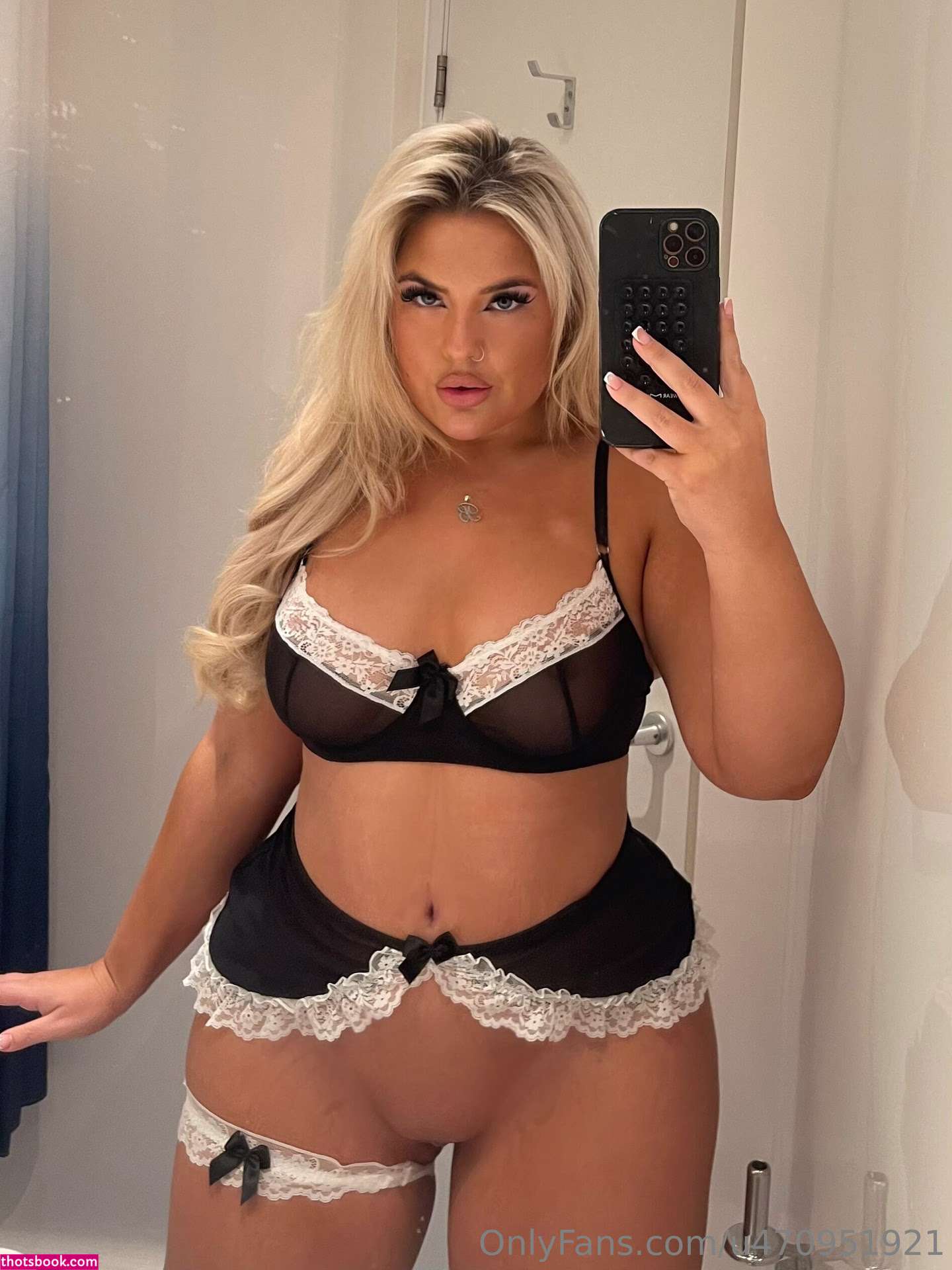 Bonny Monroe Photo #9