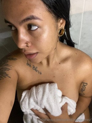 valentinaggomez Photo #1