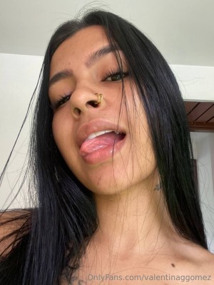 valentinaggomez Photo #14