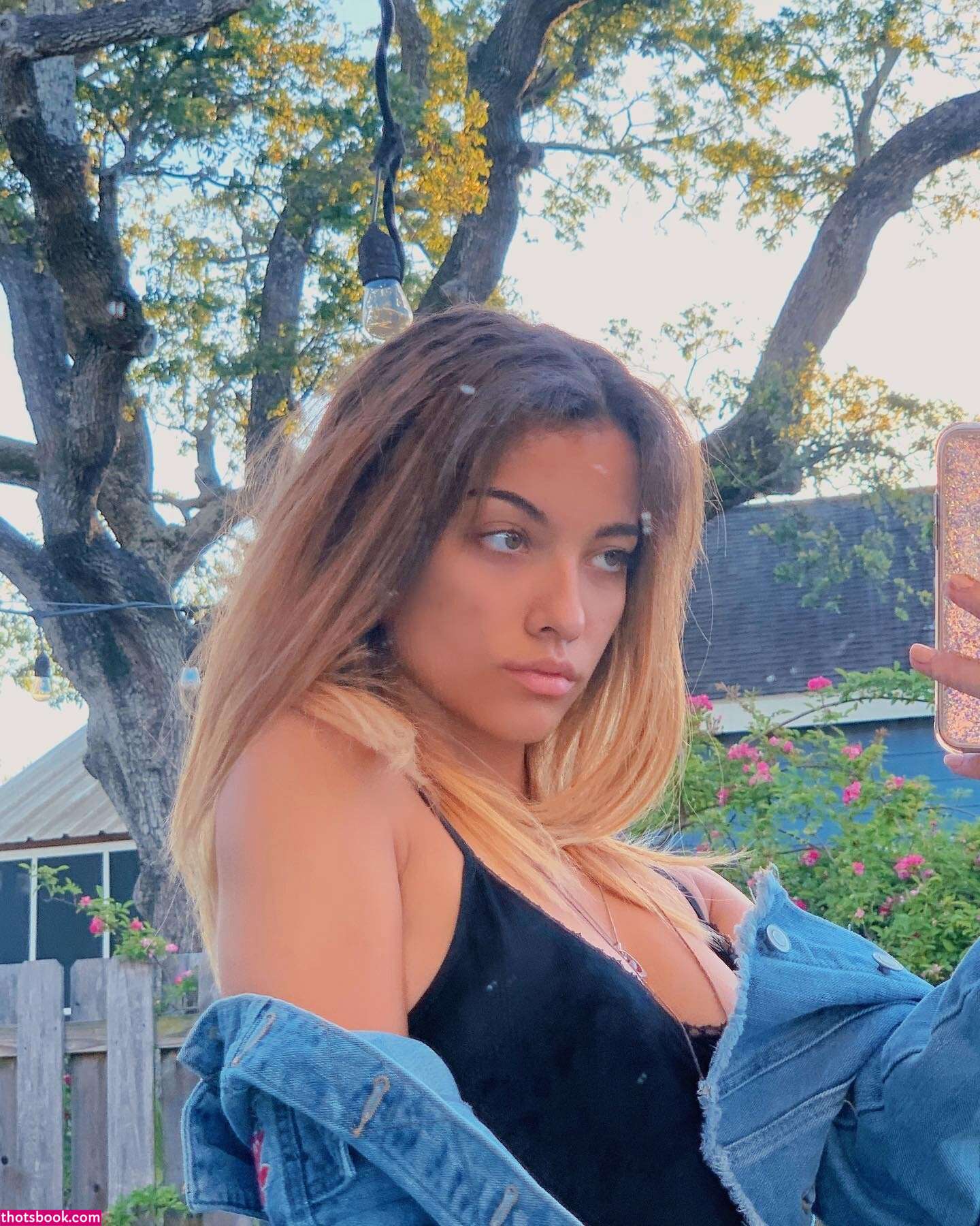 Ananyaoceana Photo #1