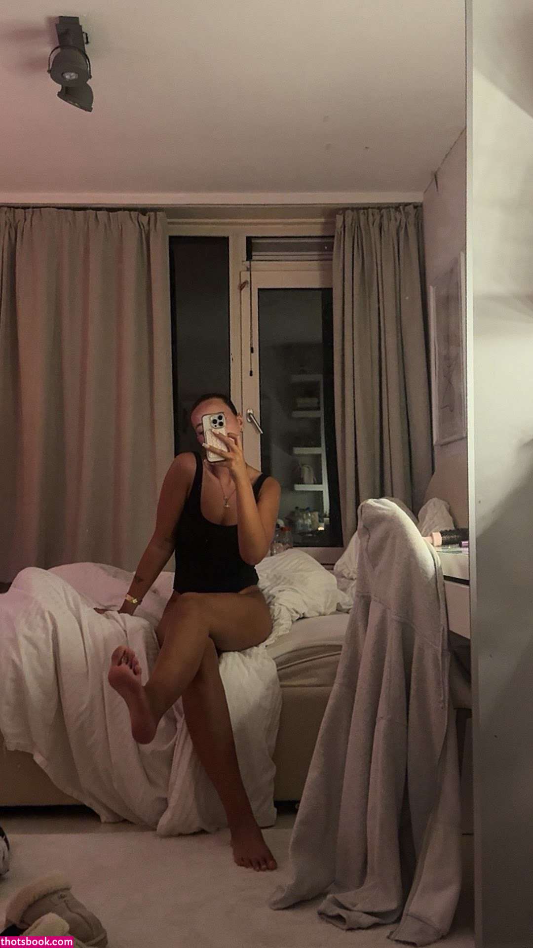 Randi Hartman Photo #14