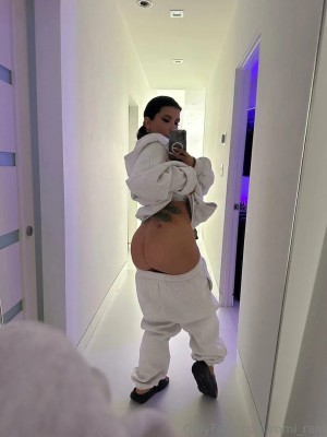 Romi Rain Photo #593