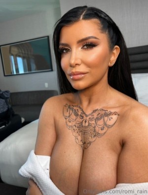 Romi Rain Photo #600