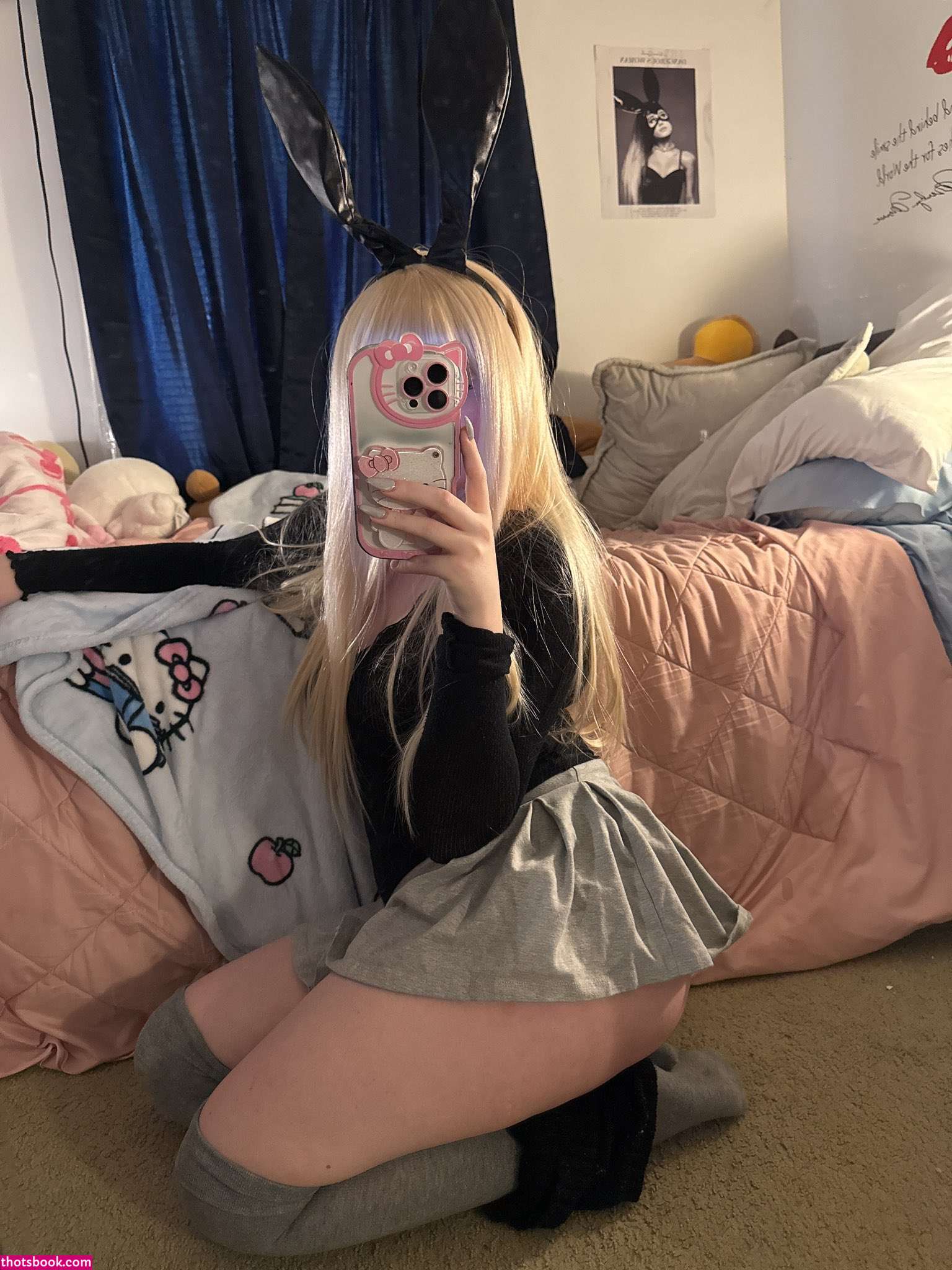 bimbogrlfriend Photo #10