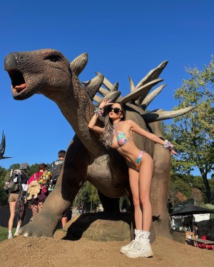 Christine Huang Photo #5