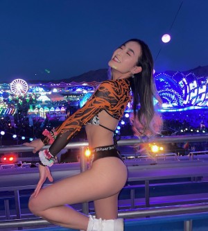 Christine Huang Photo #10