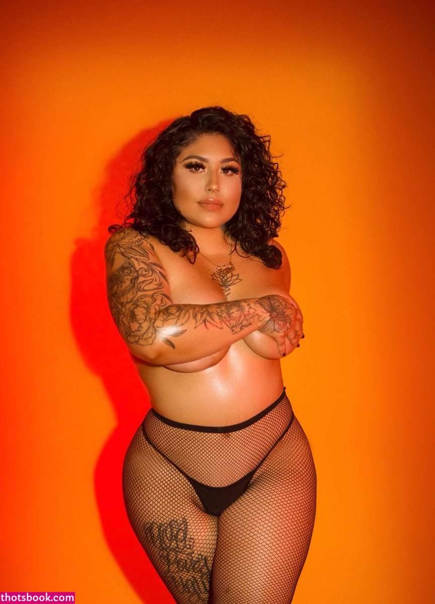 katieinherbag Photo #9