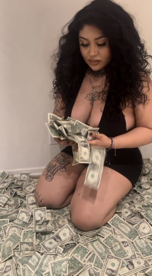 katieinherbag Photo #21