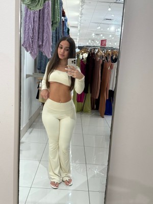 lacamilacruzz Photo #4