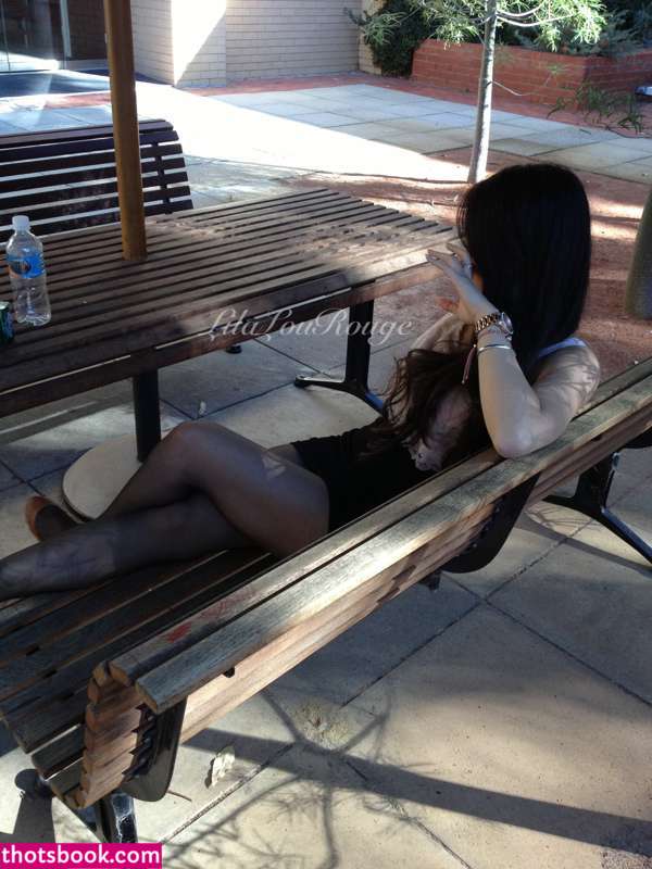 Lilalourouge Photo #15