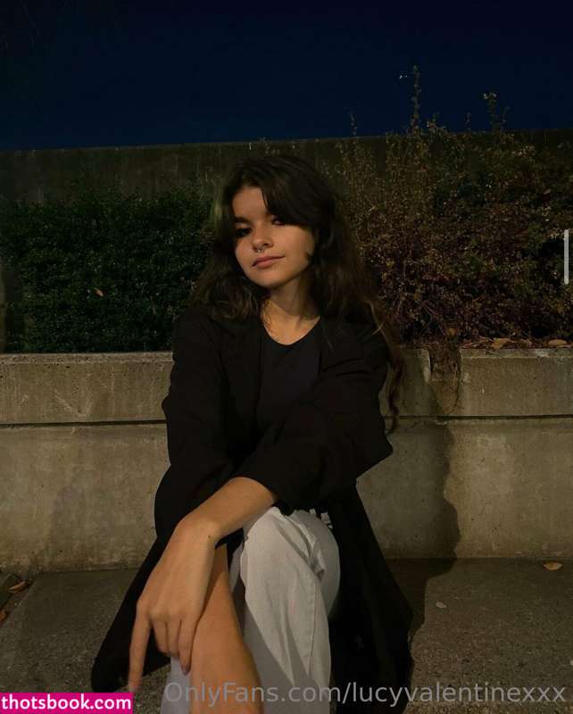 Lucyvalentinexxx Photo #6