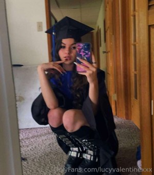 Lucyvalentinexxx Photo #11