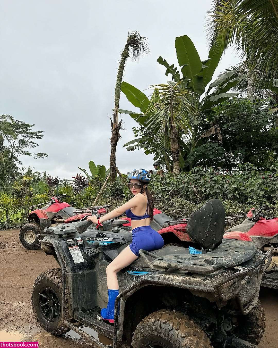 Michelle Ryu Photo #19