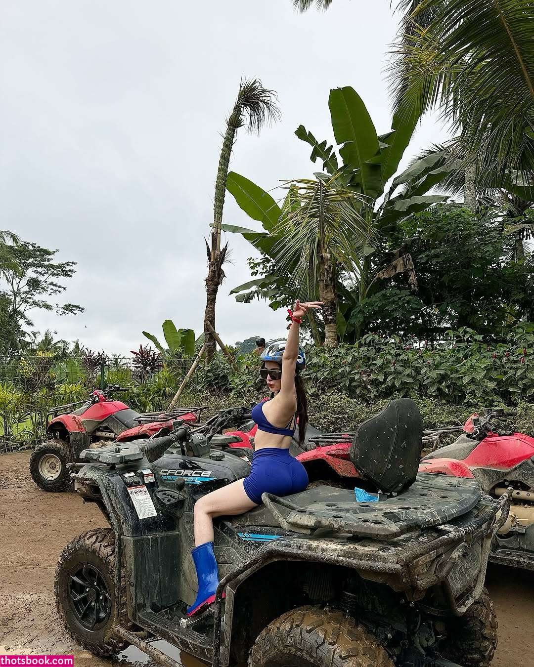 Michelle Ryu Photo #23