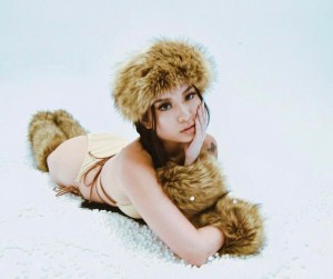 Mona Lenaa Photo #34