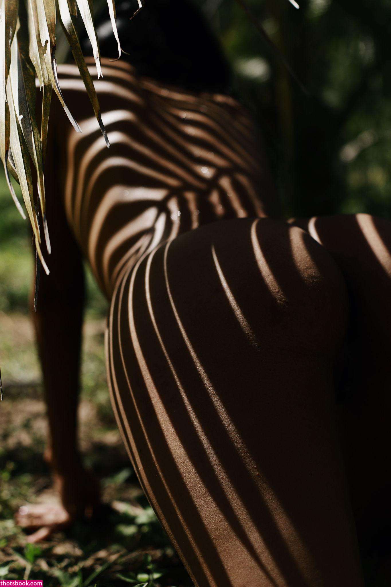 Nikimeowxo Photo #19