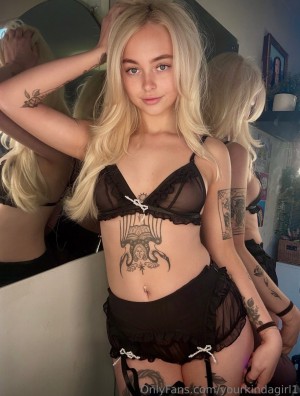 palelittlelad Photo #19