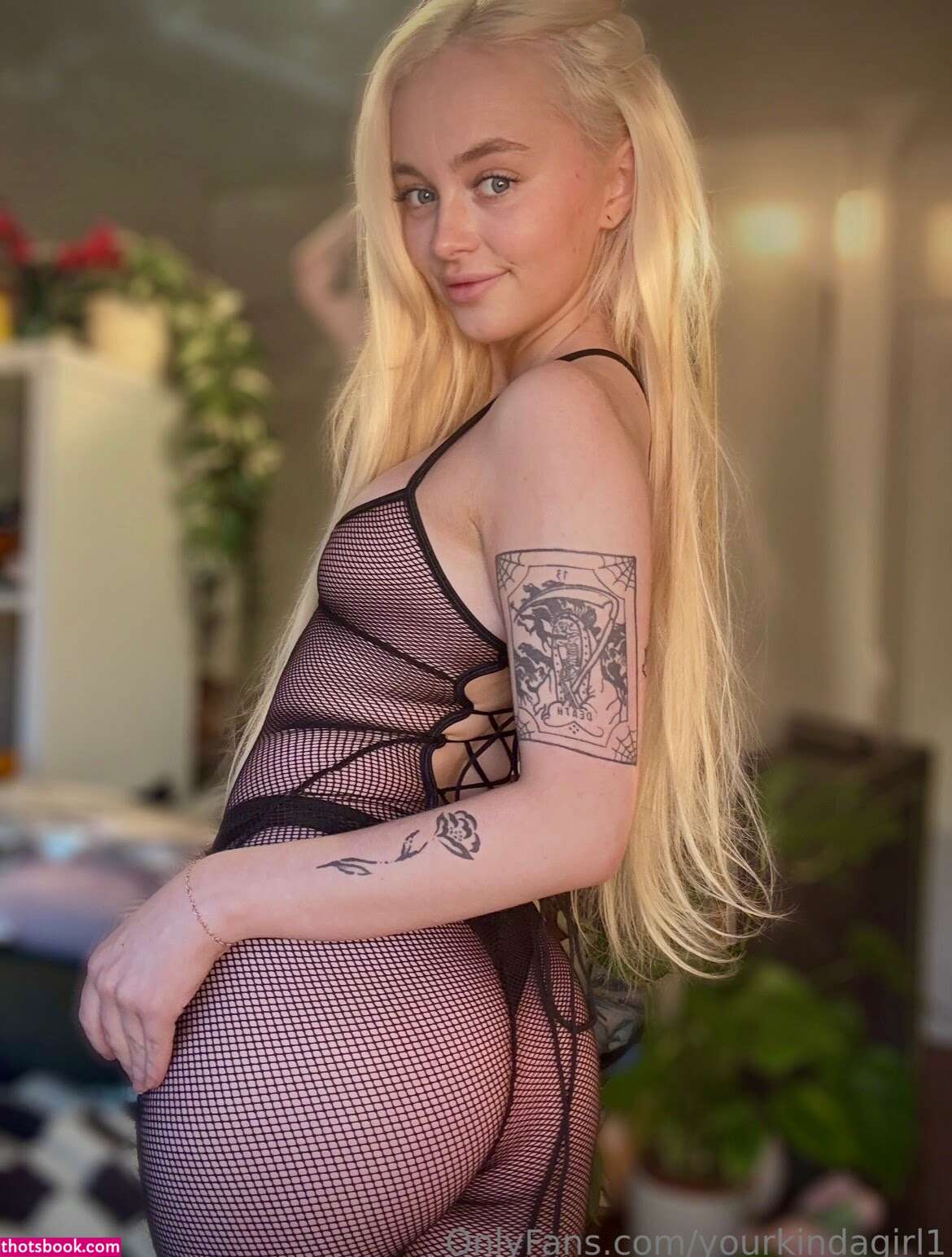 palelittlelad Photo #27