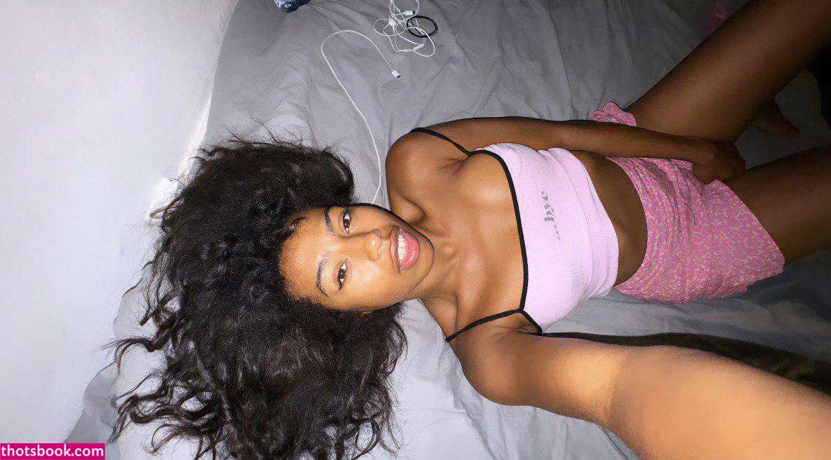 peachysammy Photo #10