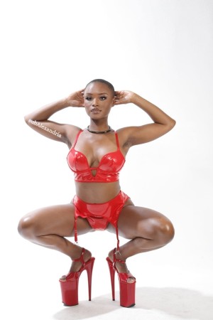 subalexandria Photo #5