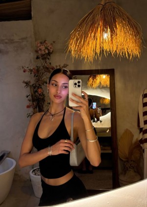 Yasmin Goveas Photo #23