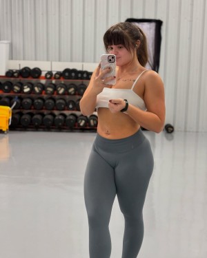 Abbyy Thompson Photo #27