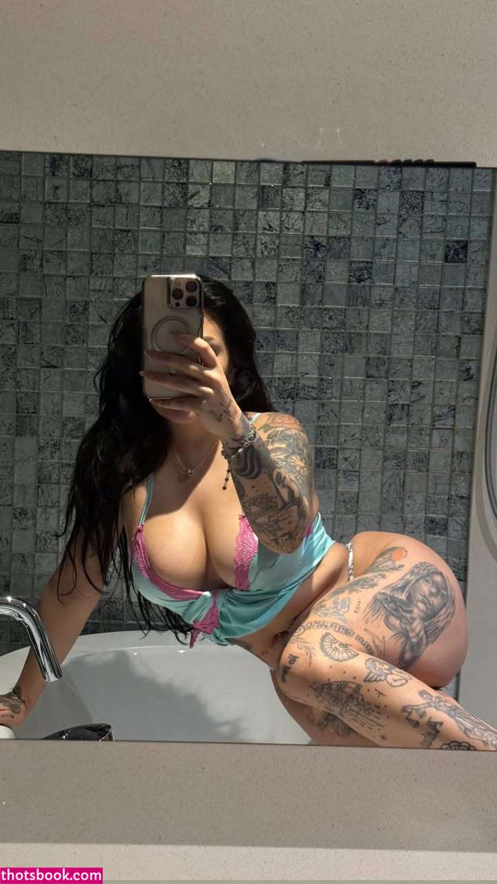 Eda Gokcen Kaya Photo #3