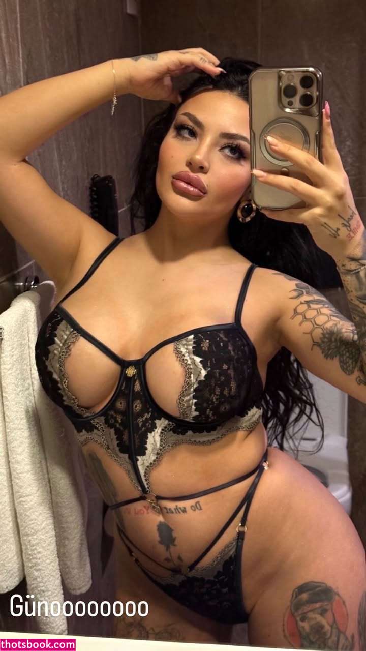 Eda Gokcen Kaya Photo #11