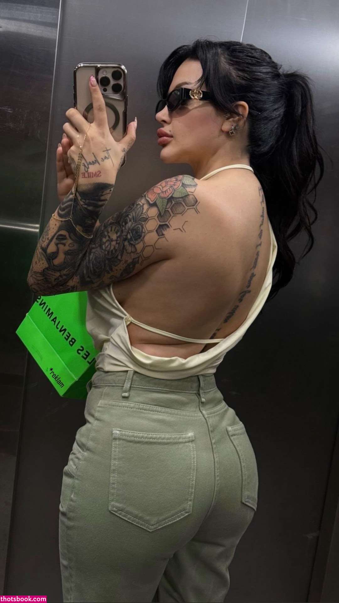 Eda Gokcen Kaya Photo #23