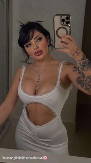 Eda Gokcen Kaya Photo #25