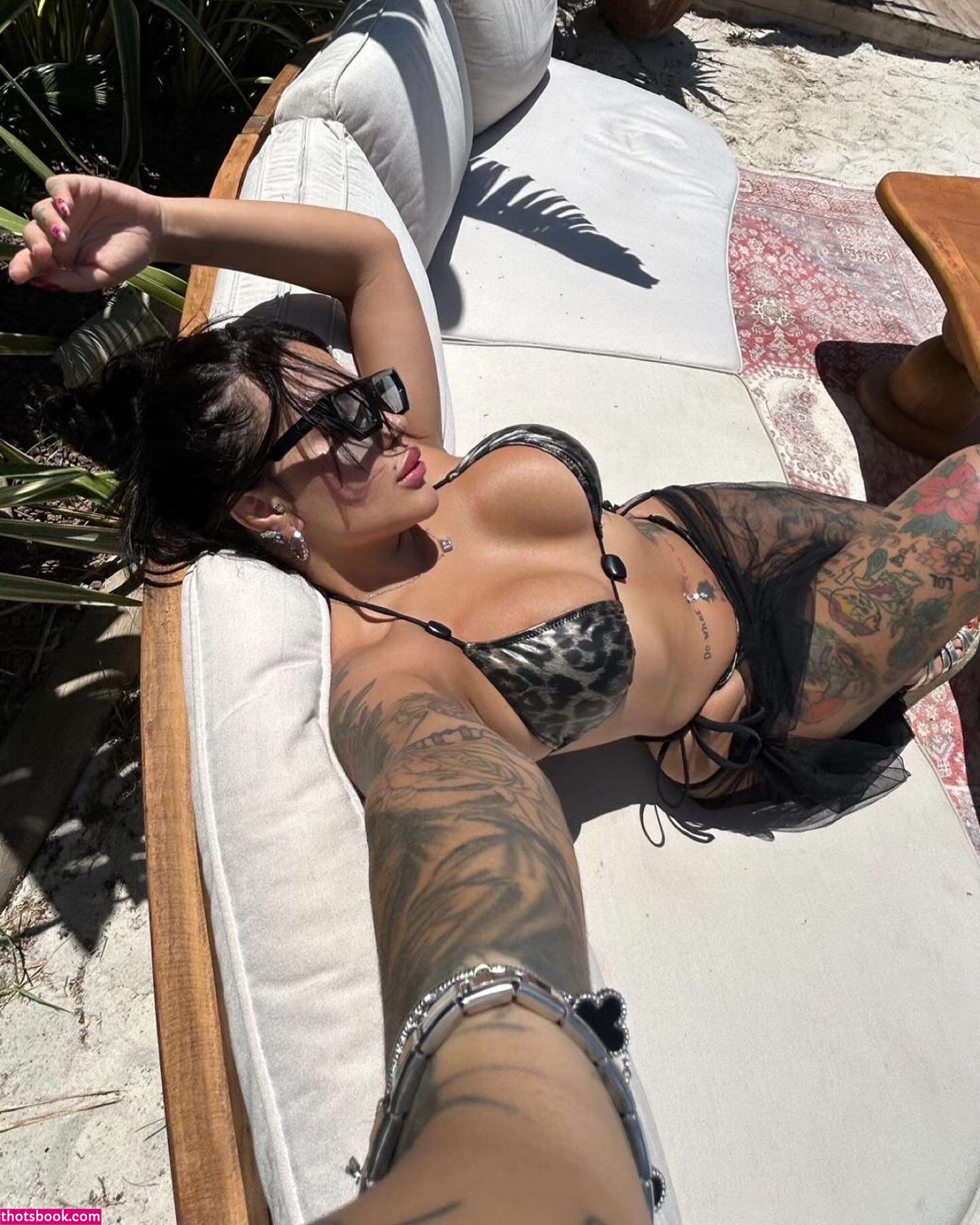 Eda Gokcen Kaya Photo #38