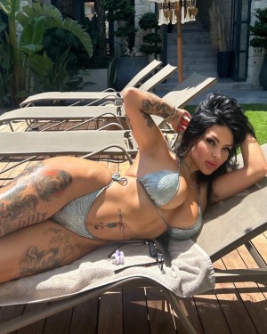 Eda Gokcen Kaya Photo #52