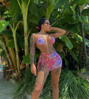 Eda Gokcen Kaya Photo #55