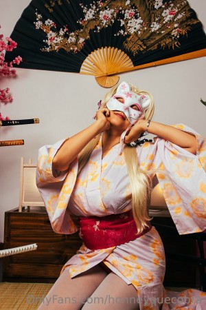 Honneybonita Photo #36